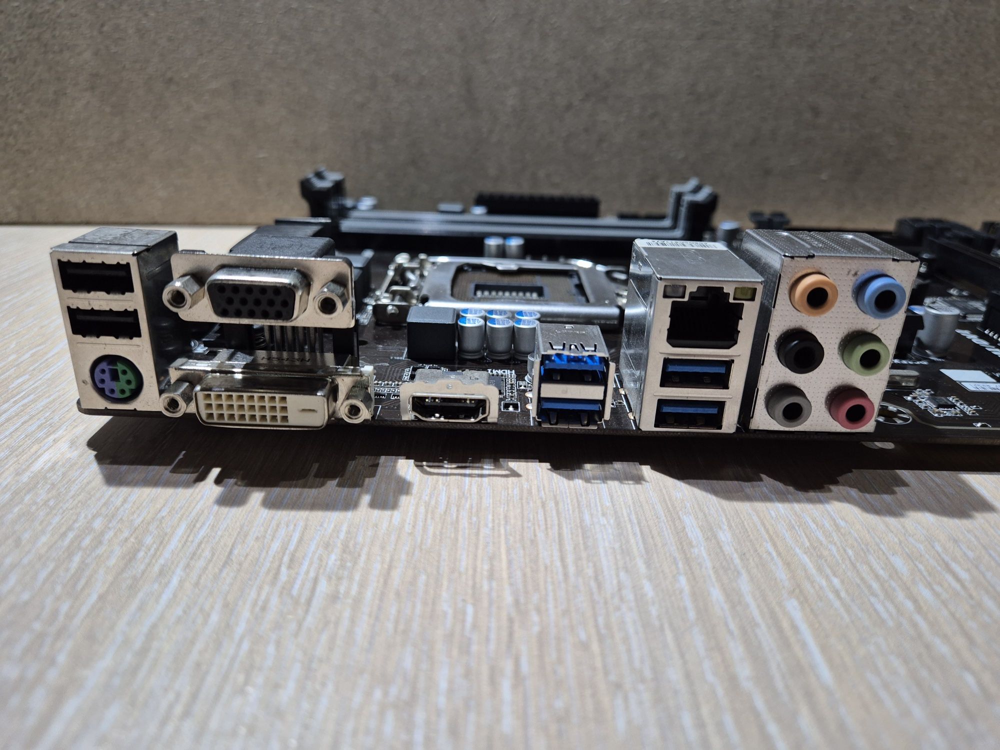 Материнська плата Gigabyte GA-Z97-HD3, s1150, 4×ddr3,  VGA/DVI/HDMI