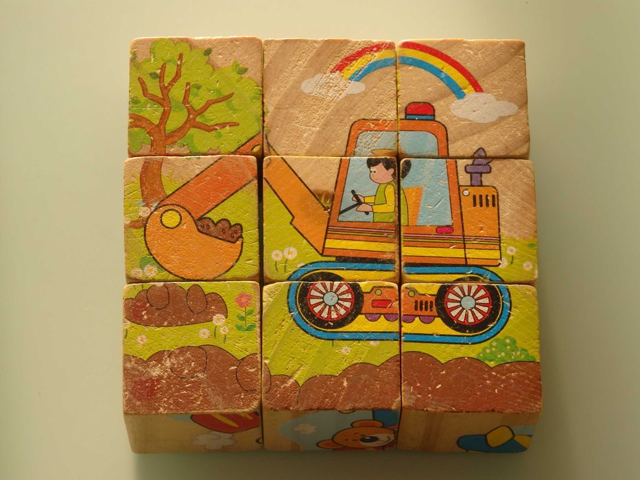 Drewniana układanka kostki a'la puzzle pojazdy 6 obrazków 9 kostek