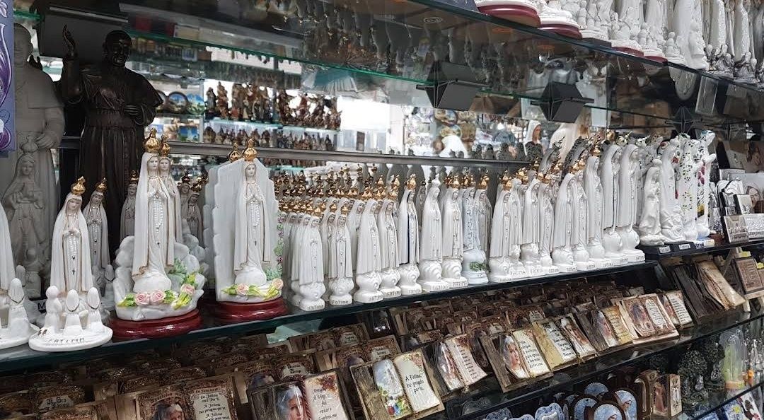 Oportunidade Única: Loja de Artigos Religiosos em Fátima - Trespasse