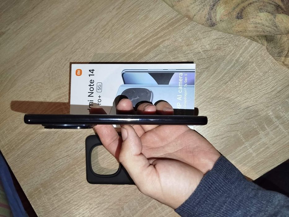 Продаю телефон Xiaomi Redmi Noute14 Pro plus 5g