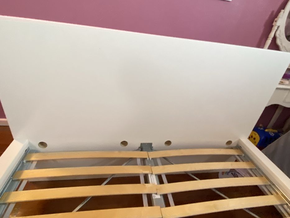 Cama ikea como nova