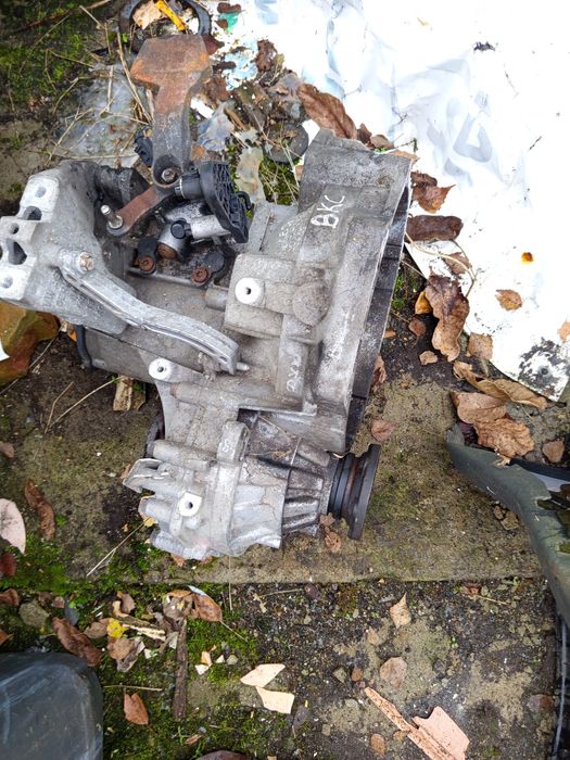 Skrzynia biegów Golf 5 1.9 TDI .6 biegów.