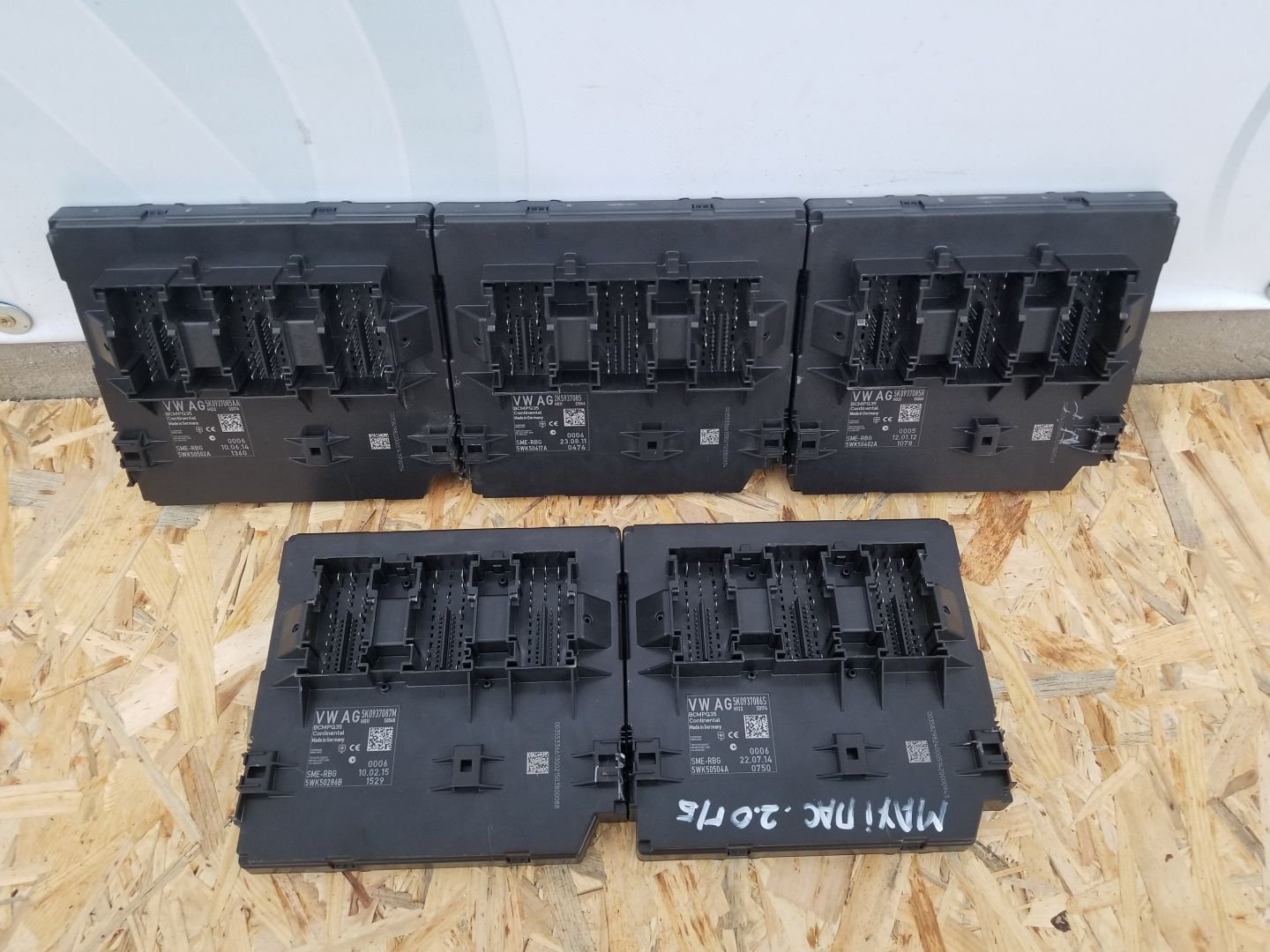 Блок комфорта SAM VW Caddy 2011-2015