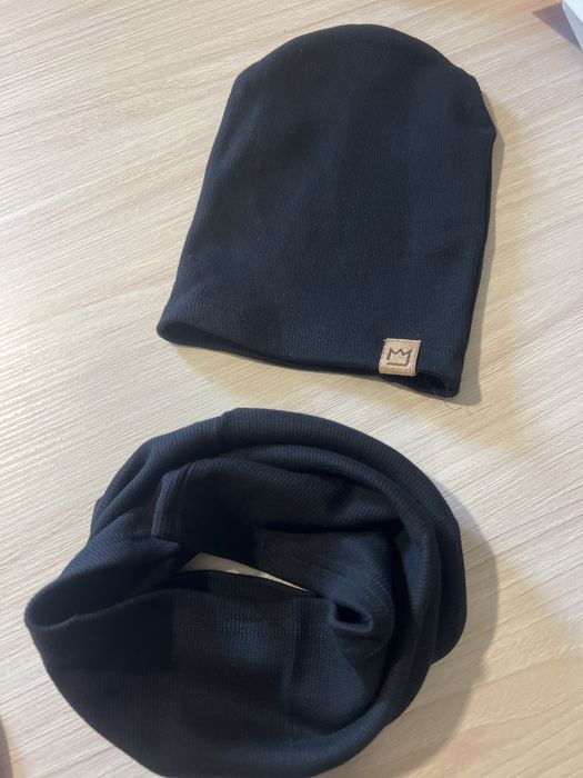 Czarny komplet czapka komin MIMI