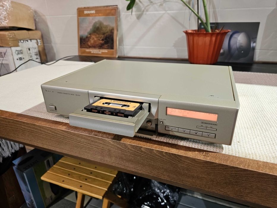 Дека Technics RS E10 HIFI Cassette Deck