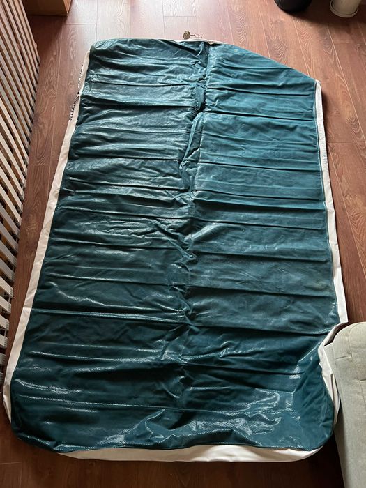 Inflatable Camping Mattress 130×200 cm — Like New