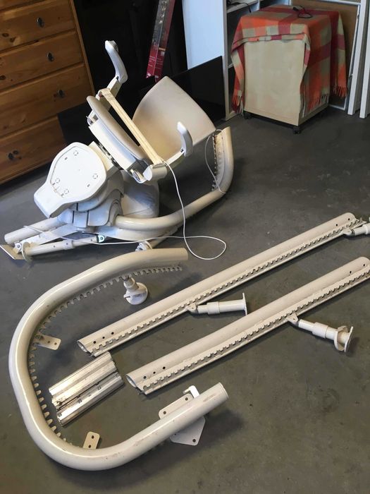 Krzesełko schodowe Otolift Modul AIR Podnośnik winda seniora