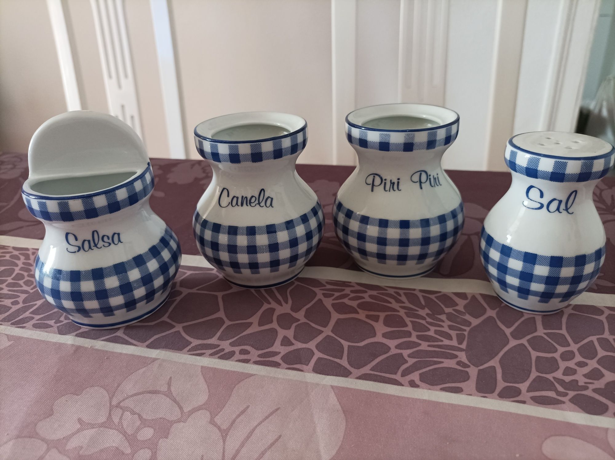 Conjunto 4 Peças Porcelana PV Porto Mós