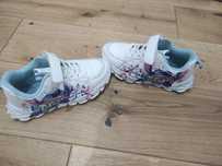 Sprzedam buty dla dziewczynki