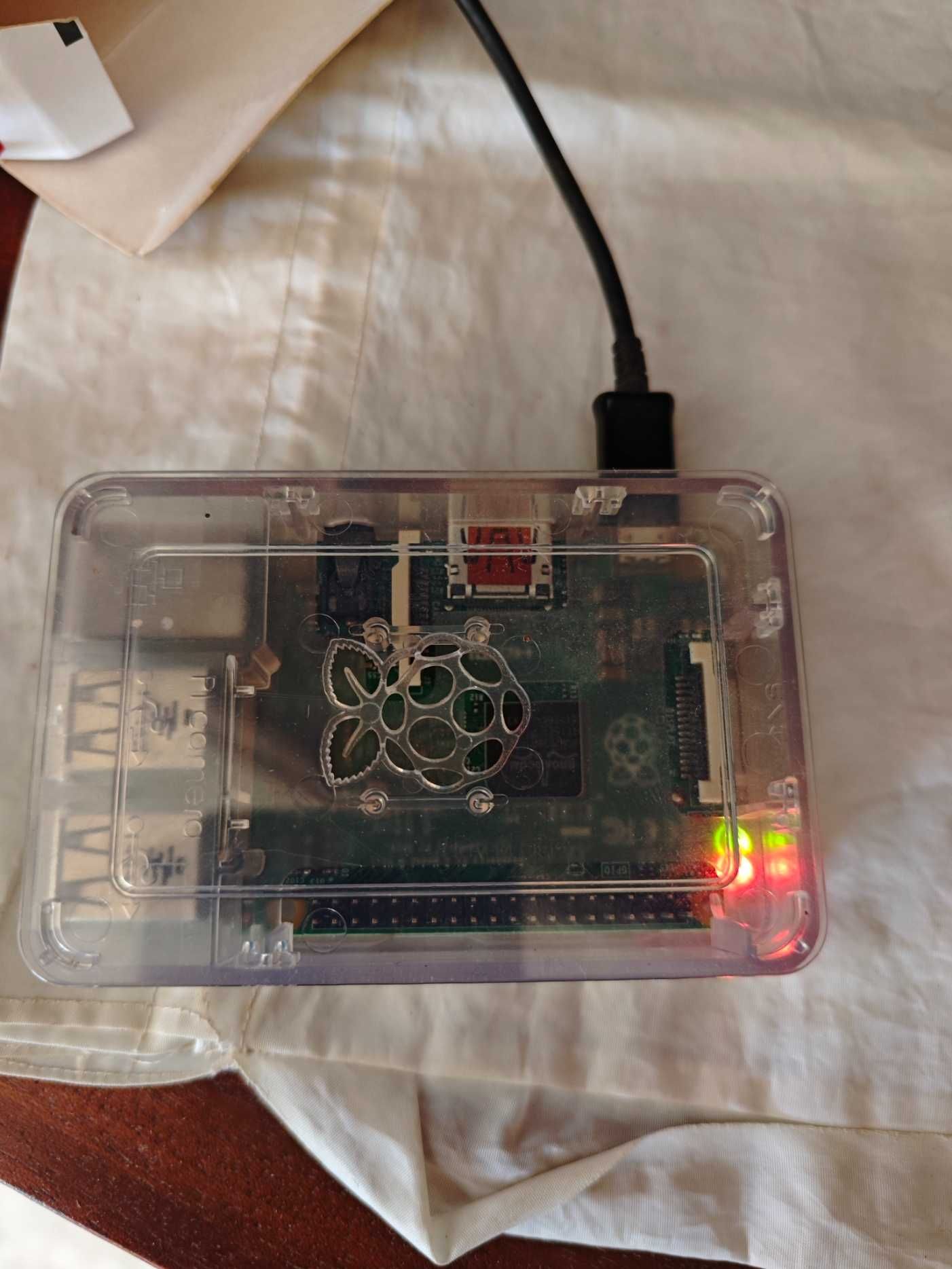 Raspberry Pi 2 - Model B - 1Gb