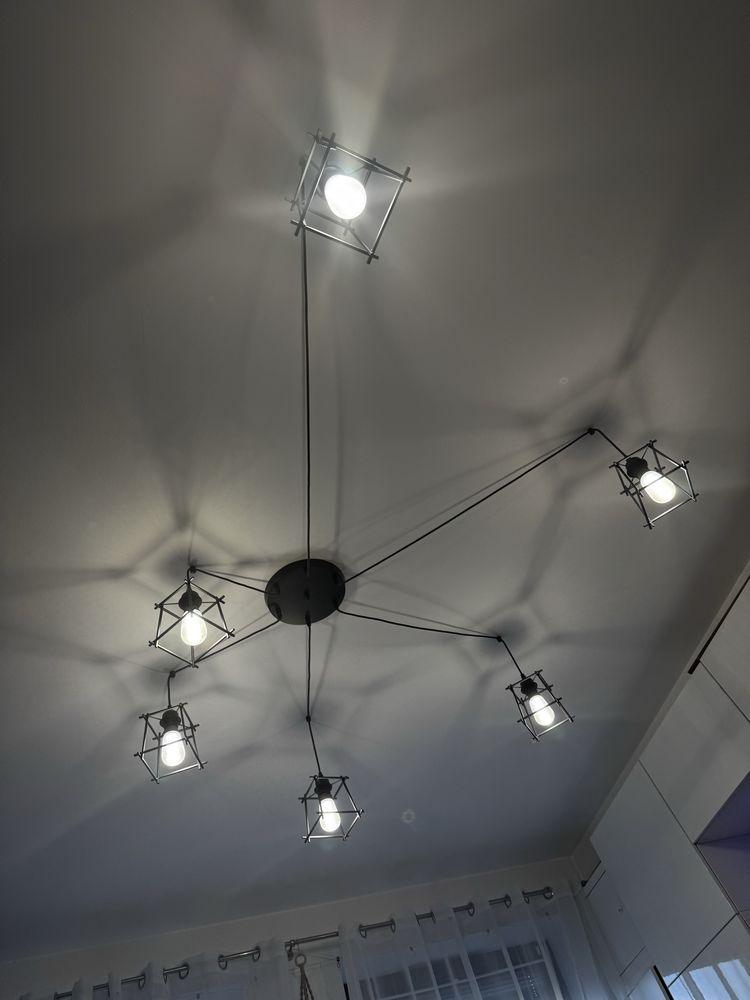 Lampa pająk loft.
