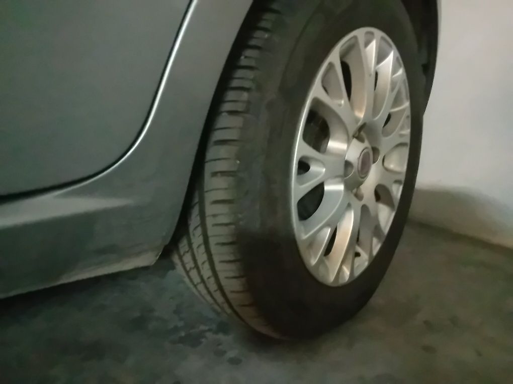 FIAT PUNTO-2010 Usado