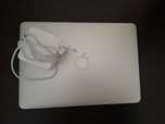 Apple MacBook Pro 11,1/i5-4278U/8GB Ram/128GB SSD/13"
Categoria