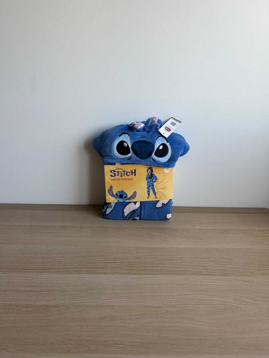 NOWY polarowy kombinezon onesie jednoczęściowa piżama Stitch 110/116