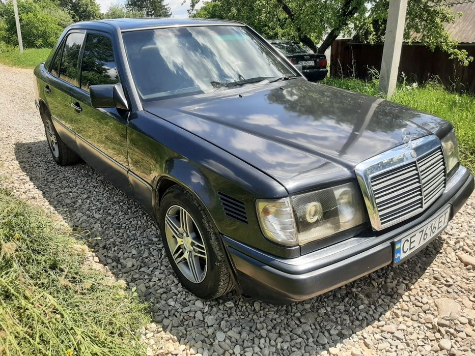 Мерседес 124 2.0 газ/бенз