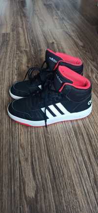 Buty adidas chłopak 38