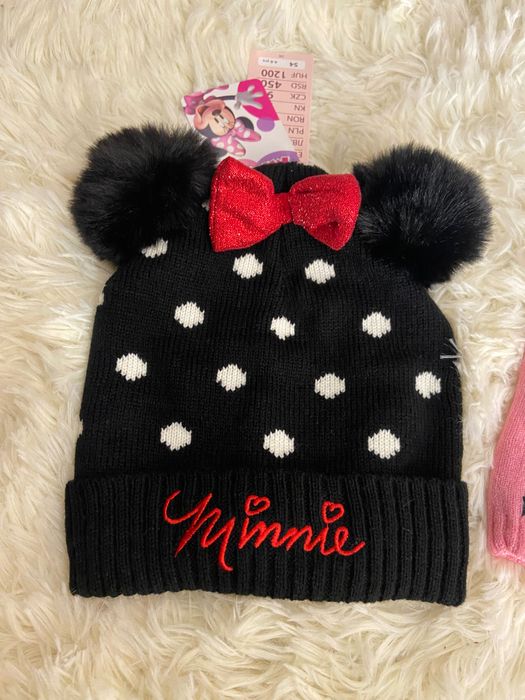 Шапка для дівчинки