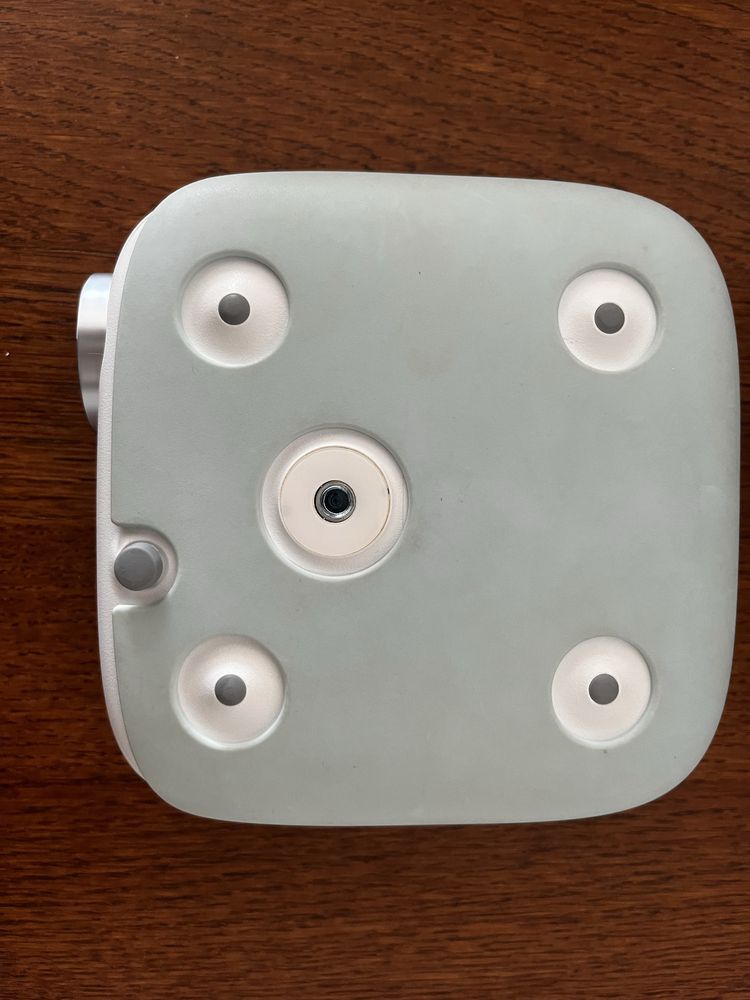 PW600G (MiniBeam) -  LED Projector Portátil