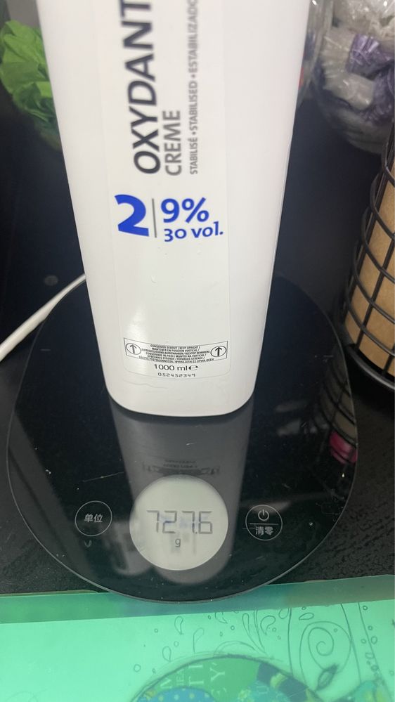 Окислитель Loreal для краски Magirel б/у