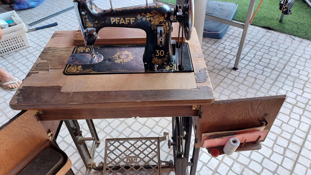 Máquina costura antiga PFAFF