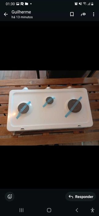 Vendo fogão pequeno a gás com 3 bocas. O fogão nunca foi usado.