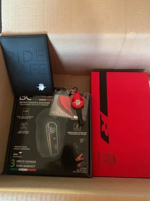 Mv Agusta 800 Dragster R - 1 dono