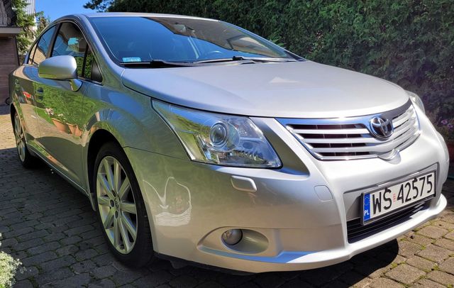 Toyota  Avensis T 27  2.2 D  2009r  PRESTIGE