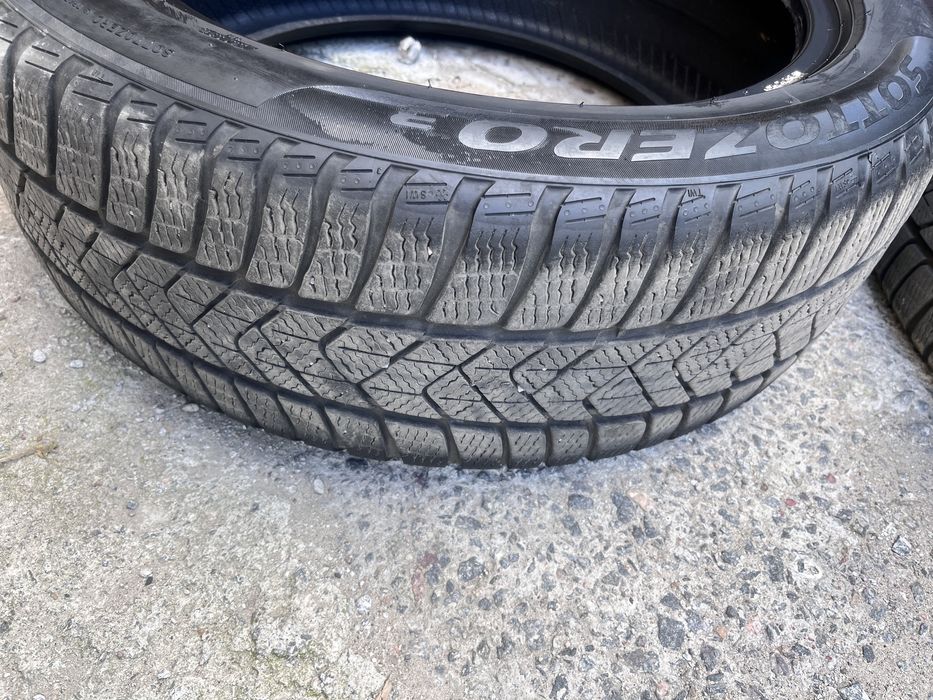 4 шини pirelli sottozero 3 Італія 215 50 R18 2018 рік 5.5-6мм