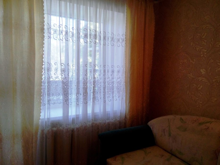 продаж 1к вул. Юрія Литвинського (Російська), 31б