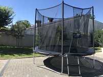 Trampolim para festas