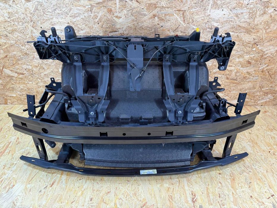 AUDI Q4 E-TRON 89A Передня панель, телевізор