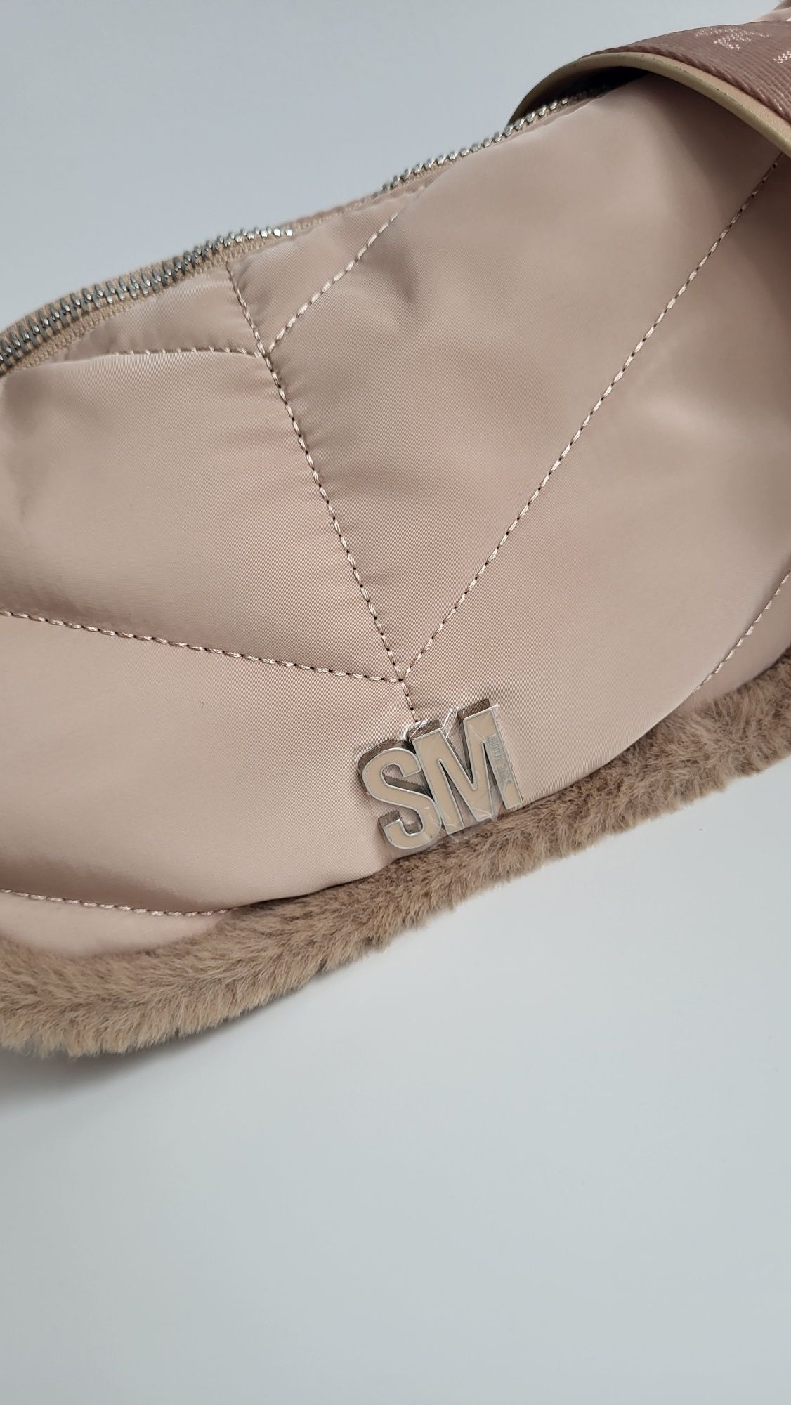 Steve Madden śliczna mała torebka nerka z futerkiem * NOWA