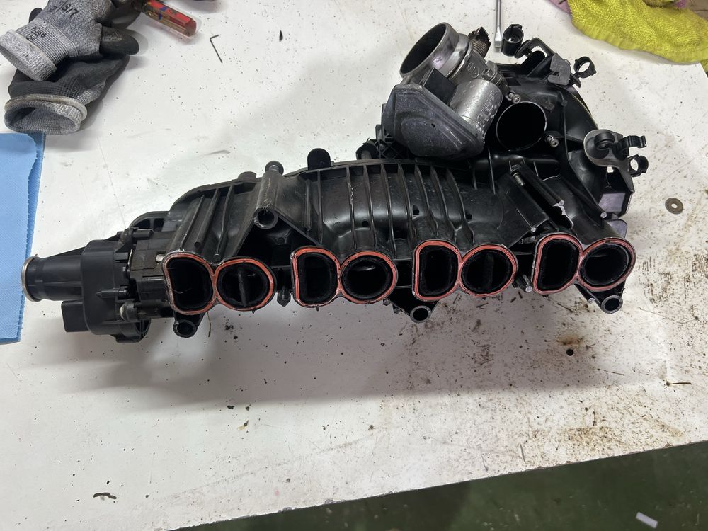 Vendo colector de admissao bmw n47