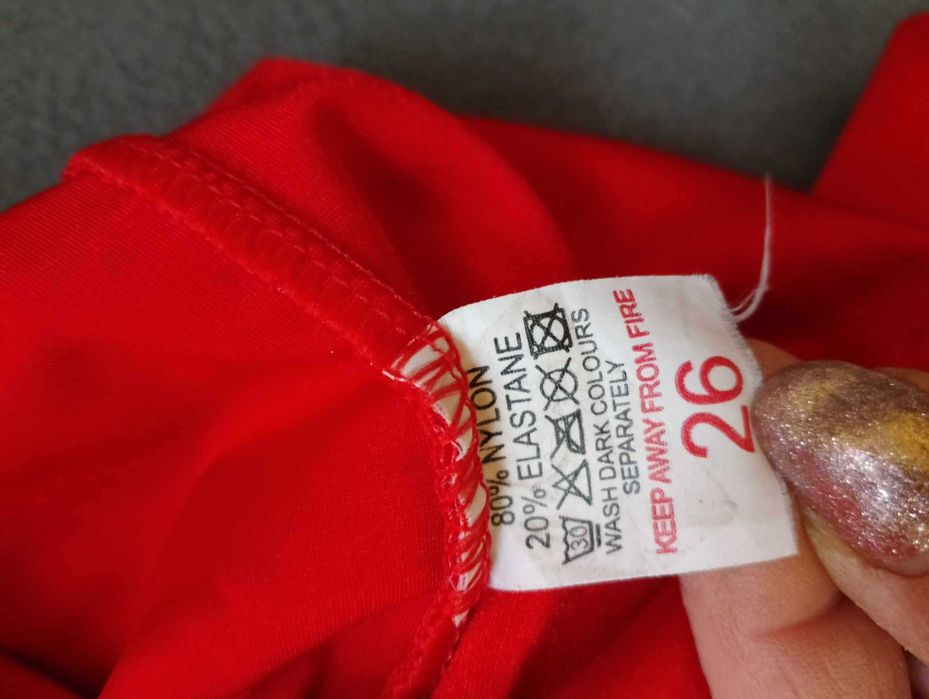 strój akrobatyka 116/120 cm+ baletki 32  body czerwone 6/7 lat