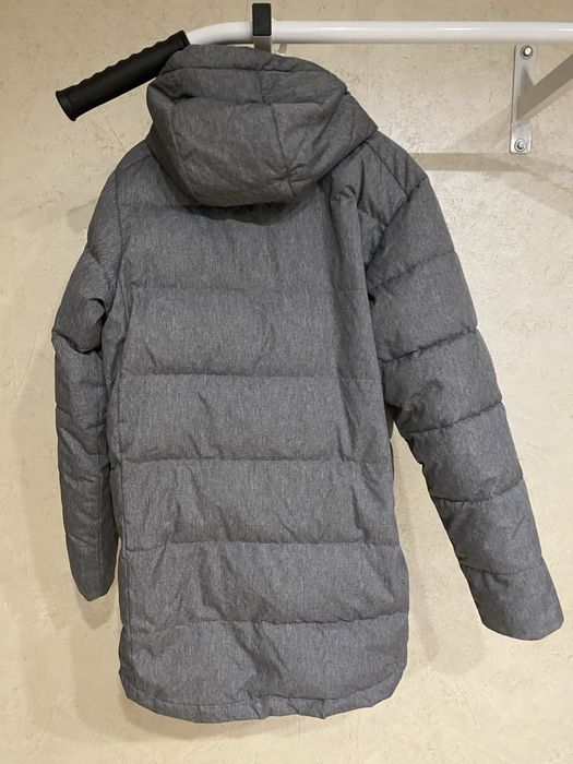 Натуральний пуховик, куртка, пальто Fila