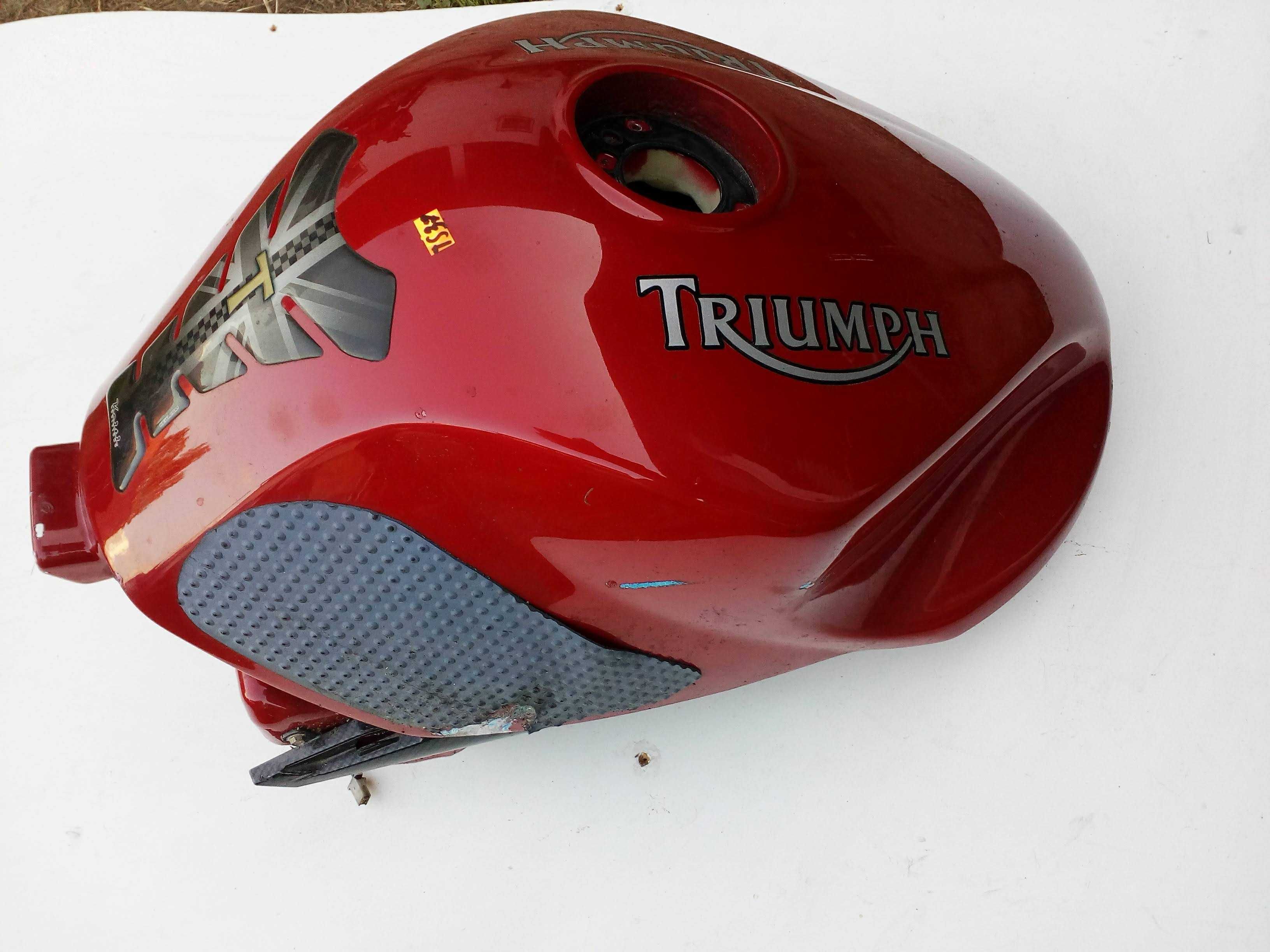 Triumph sprint 1050 zbiornik paliwa bak