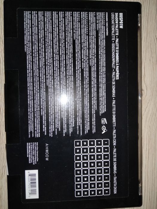 Nyx Ultimate Utopia paleta cieni