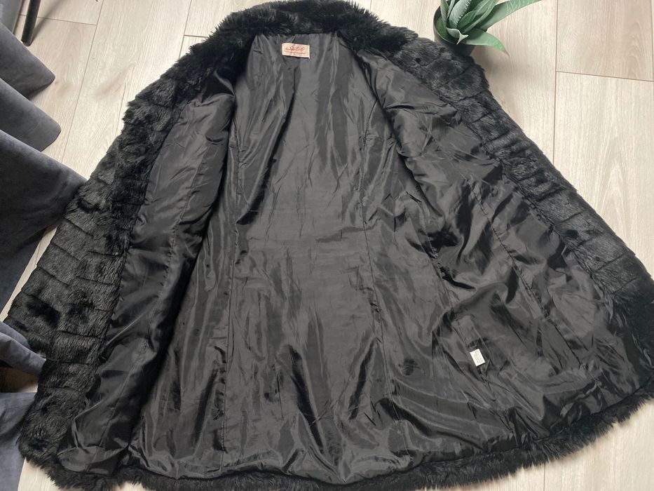 Жіноча шуба.шуба з еко хутра Л/Хл