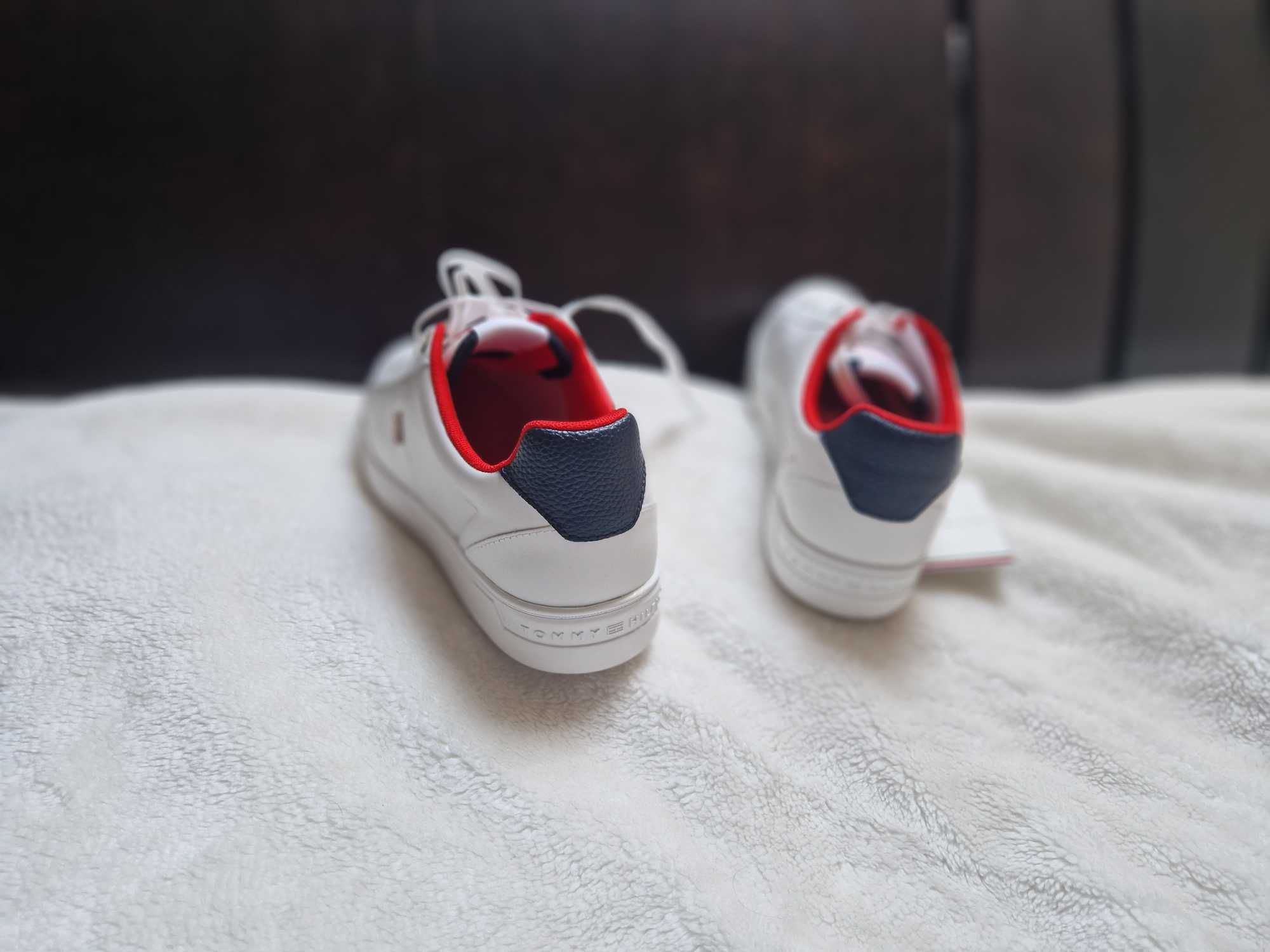 Nowe białe buty sportowe damskie sneakersy Tommy Hilfiger rozmiar 39