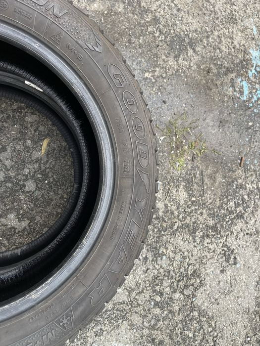 Резина зима Good Year 185/60 R15