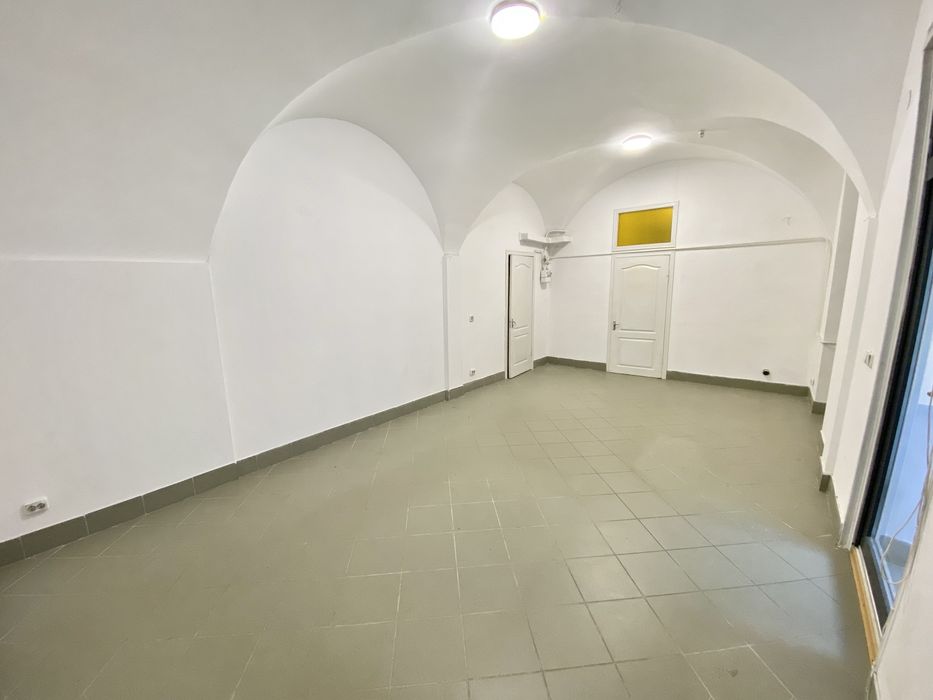 Оренда комерційного приміщення. Вул. Галицька. Ратуша. Центр. Магазин