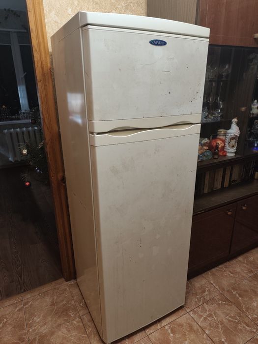 Холодильник Ardo. Терміново
