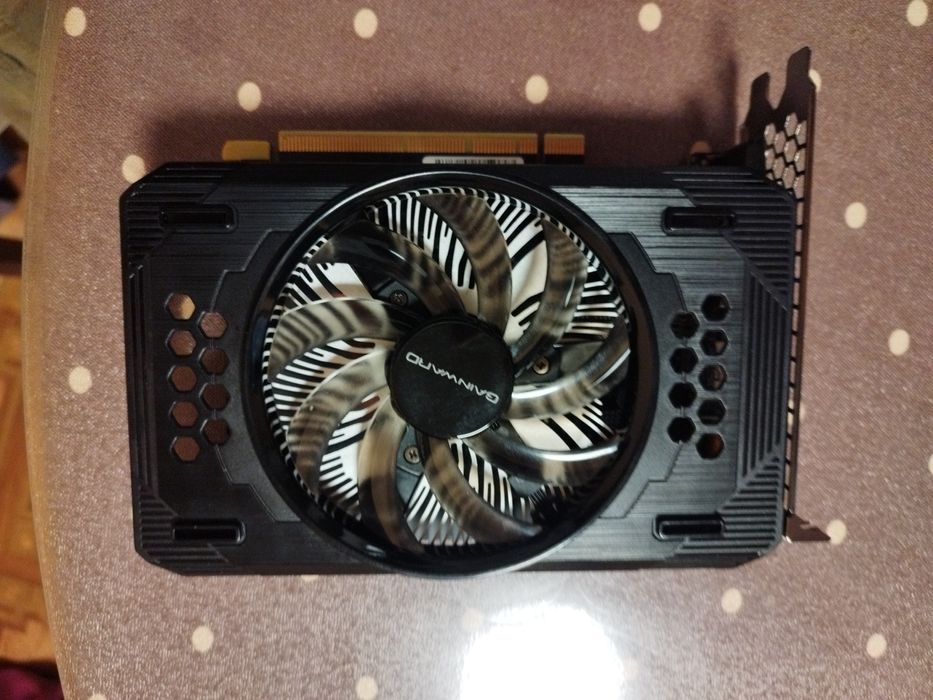 RTX 3050 Pegasus 6GB DDR6