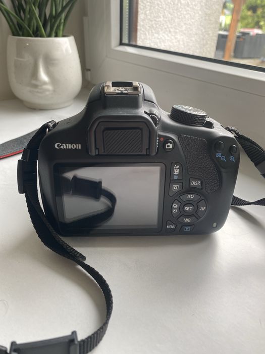 Lustrzanka Canon eos 1200d