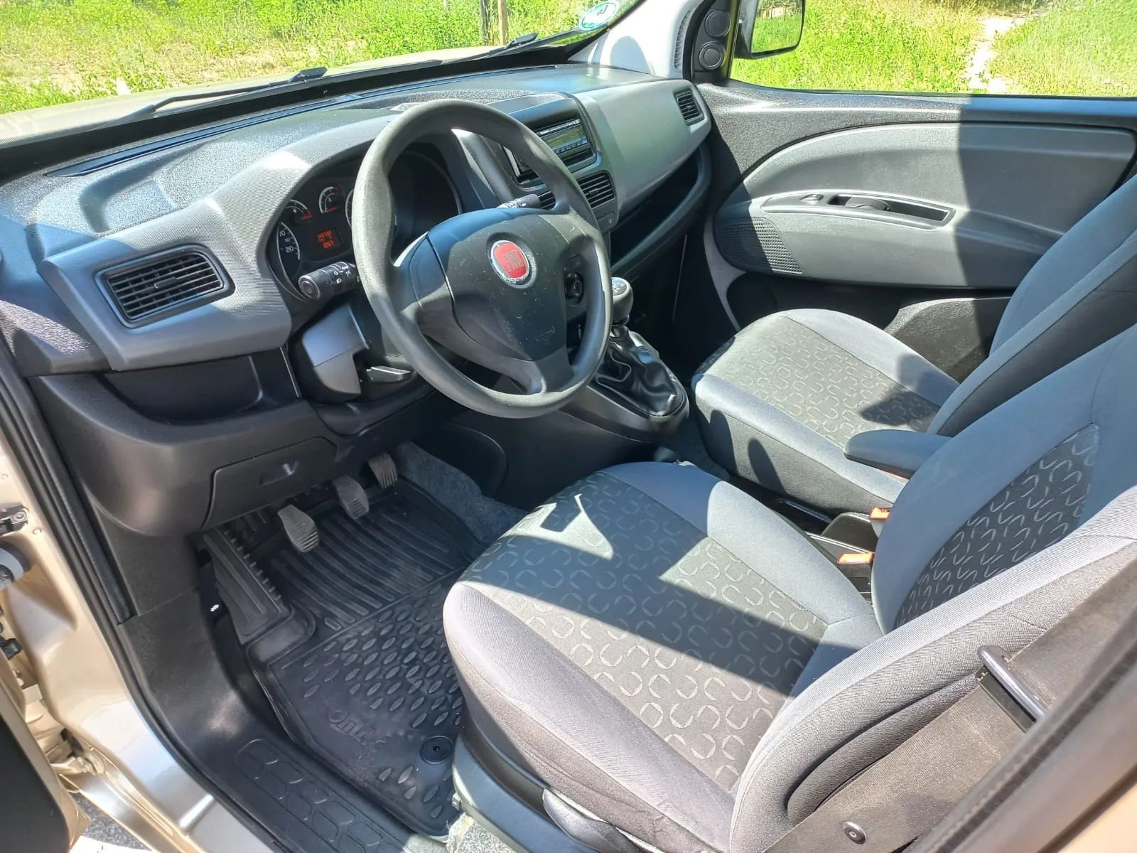 Fiat Doblo 1.4 benzyna * klima * 2 x boczne drzwi * tylko 143000 km *