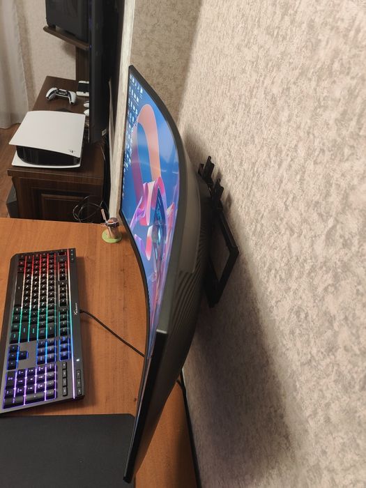 Монитор 32" 2K Samsung Odyssey G5 (LS32AG550) (LS32AG552ENXZA)
