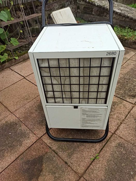 Osuszacz przemyslowy budowlany Remko AMT-110