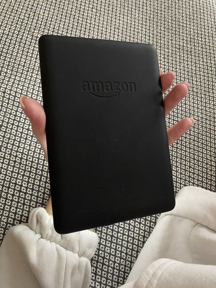 Електронна книжка kindle amazon