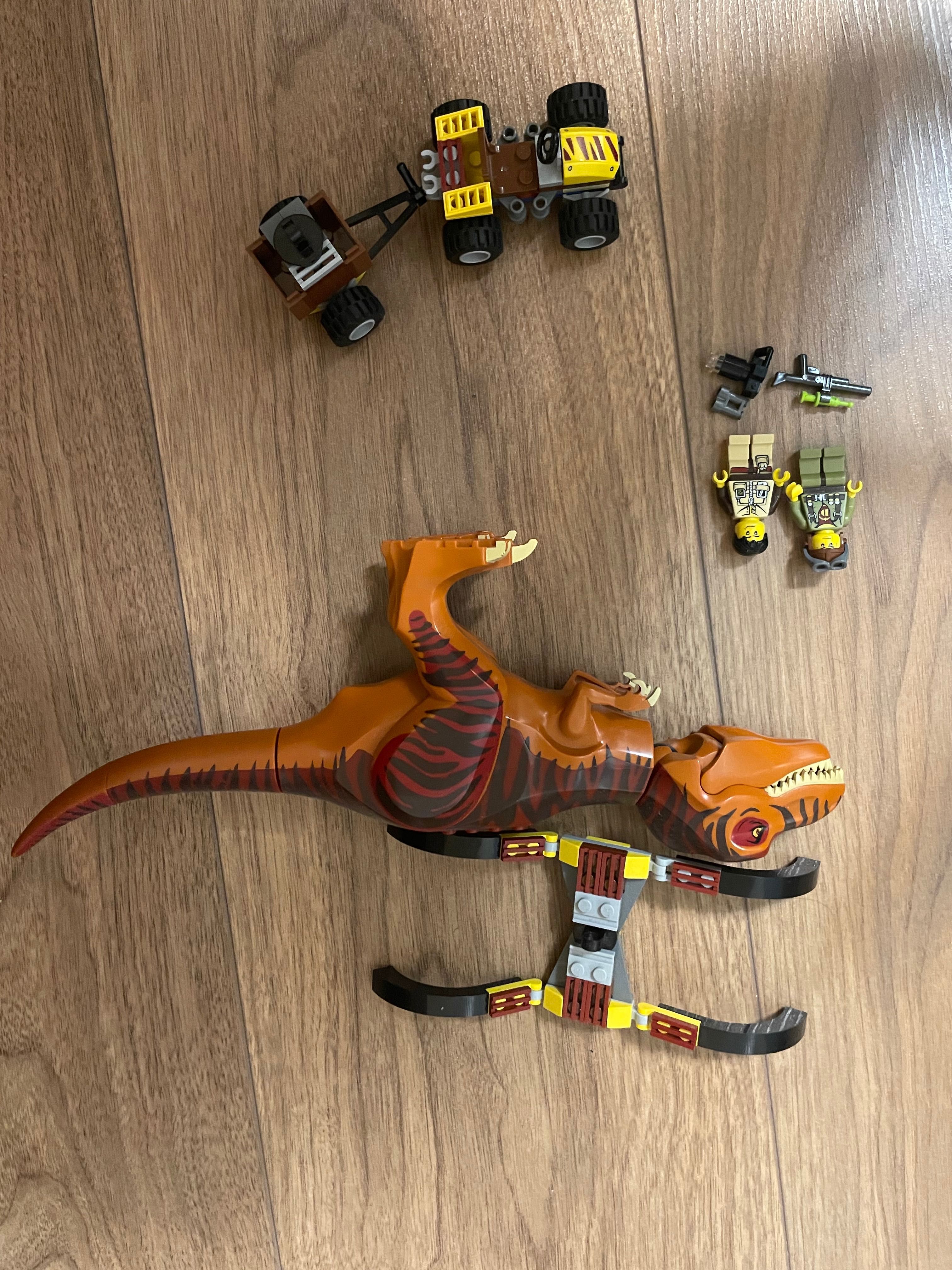 Lego Dino 5886 Tyranozaurus-łowca