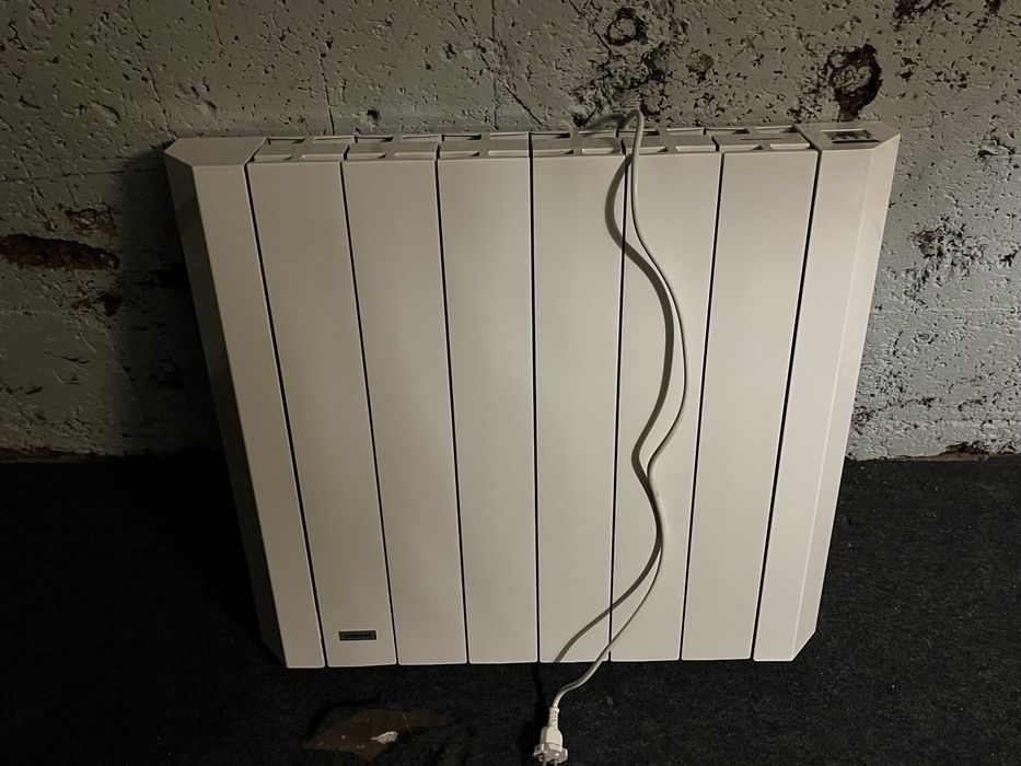 Radiador de parede SIEMENS 1000W 4 unidades disponiveis